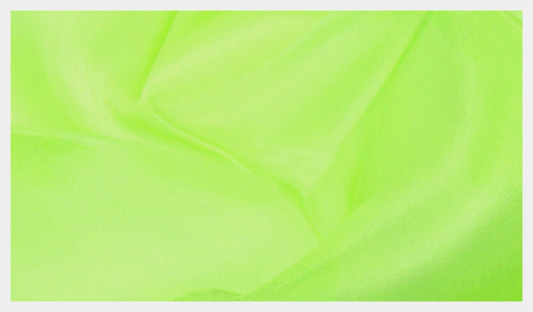 Filges Plant-dyed Hemmed Silk - 1 x 1 yard - Light Green image