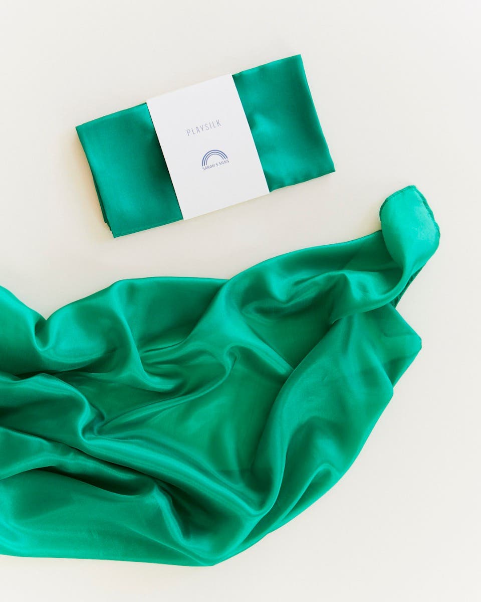 Sarah's Silks Classic Playsilk 35"x35"- Emerald Green  image