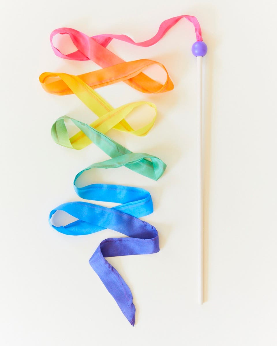 Sarah's Silks Streamer - Rainbow with Ball  image