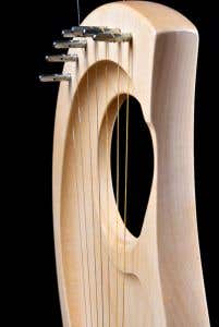 Auris My Little Pentatonic Lyre 7 Strings